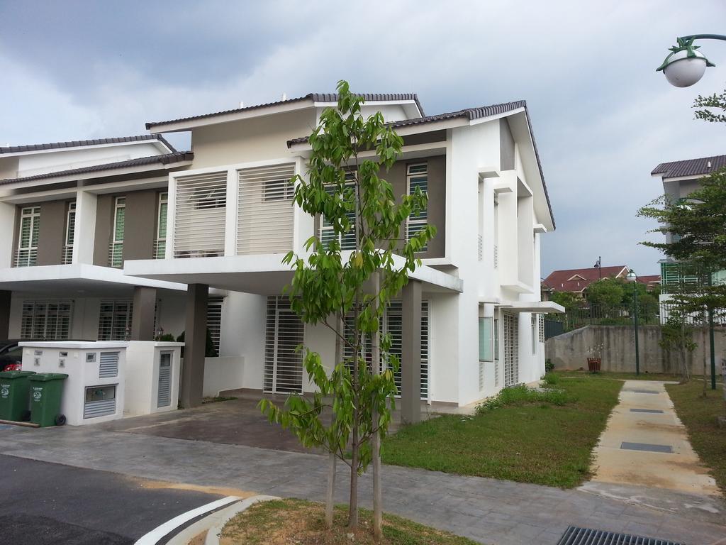 Masayu Putrajaya Homestay Exterior photo